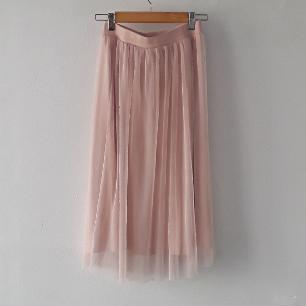 H&M long light pink tutu skirt